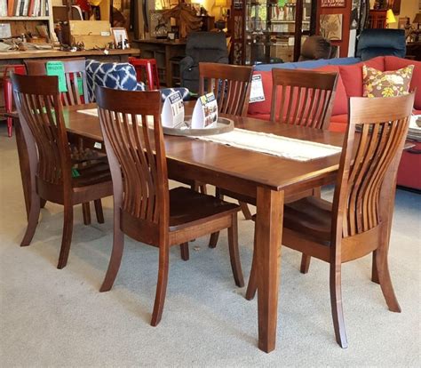 99 Corona <b>Dining</b> <b>Table</b> Small Extending Solid Mexican Pine by Mercers Furniture® £159. . Used dining table for sale near me